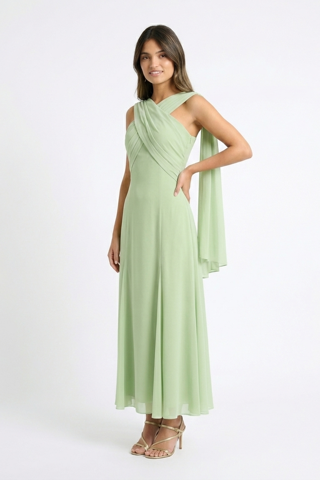 Robe Licou Vert Sauge Élégante